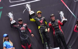 Alessandros Racing consigue Top 10 en NASCAR México y su segundo podio consecutivo en Trucks México Series