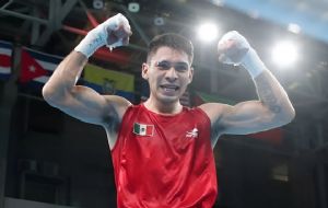 Anuncia Miguel Ángel Martínez su debut al boxeo profesional