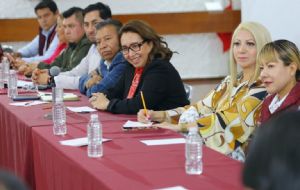 Azucena Cisneros anuncia creación de Célula de Protección Animal