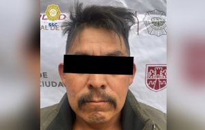 Detienen a una persona tras cateo en Milpa Alta, aseguran 350 dosis de narcótico y arma de fuego