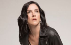 En medio de controversias, Lidia Ávila recuerda a su hija que falleció hace 16 años