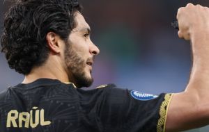 Raúl Jiménez revive al gigante; México, campeón de la Nations League