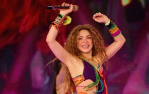 Shakira se equivoca de ciudad en pleno concierto, confunde Monterrey con Guadalajara: VIDEO