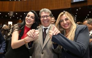 Hacen paces diputadas de Morena tras desencuentro por Omar García Harfuch
